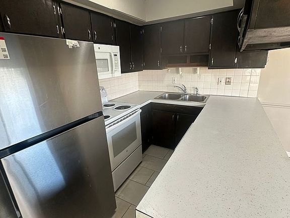 5th image of 1843-1853 13th St SW #844-854