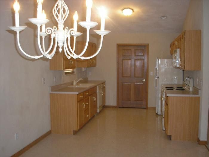 2nd image of 544 Ponderosa Ave