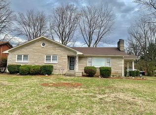 3327 Janell Rd, Shively, KY 40216