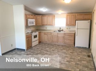 593 Back St, Nelsonville, OH 45764