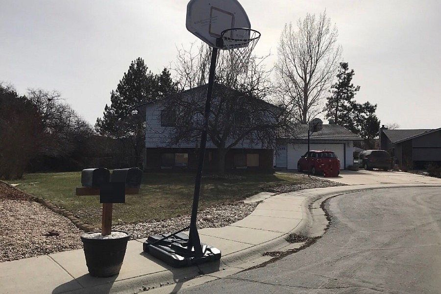 2nd image of 2853 N Gretchen Way