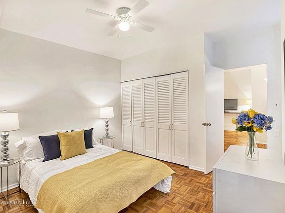 4th image of 600 W End Ave APT 6E
