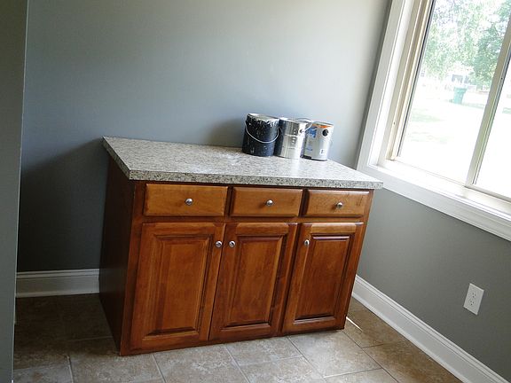 Nice space in laundry room