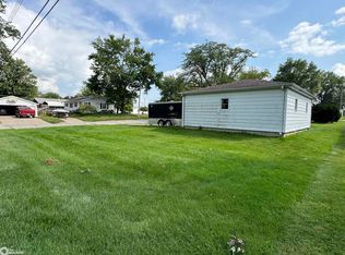 414 E Pennington St, West Burlington, IA 52655