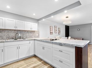 400 Leslie Dr APT 305, Hallandale Beach, FL 33009
