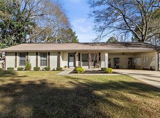 410 Monterey Dr, Northport, AL 35473