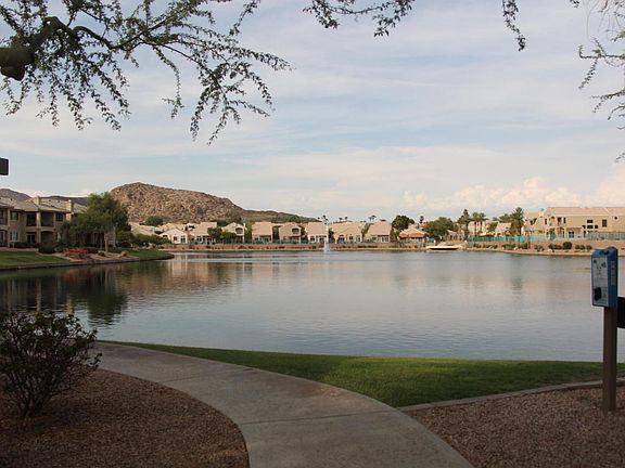 3rd image of 16013 S Desert Foothills Pkwy APT 2057