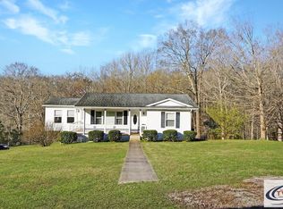 203 Lakeland Dr, Dover, TN 37058