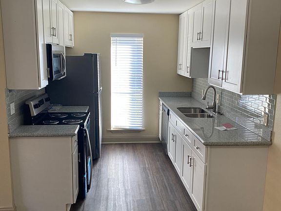 2nd image of 8183 Jefferson Park Dr #1