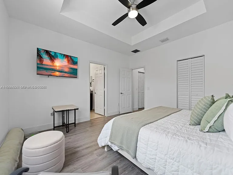 8783 NW 98th Ave — Photo 15