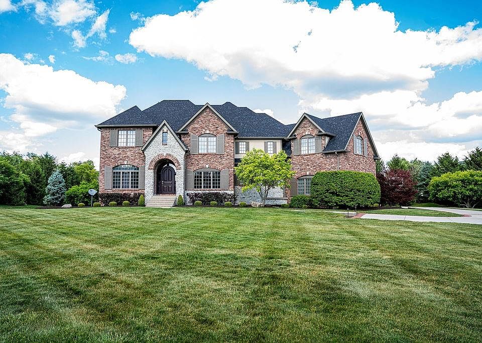 11001 Hintocks Cir, Carmel, IN 46032 Zillow
