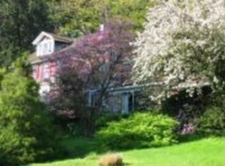 500 Plum Creek Rd, Leesport, PA 19533