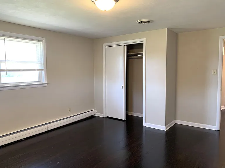 4136 Lincoln Way E — Photo 18