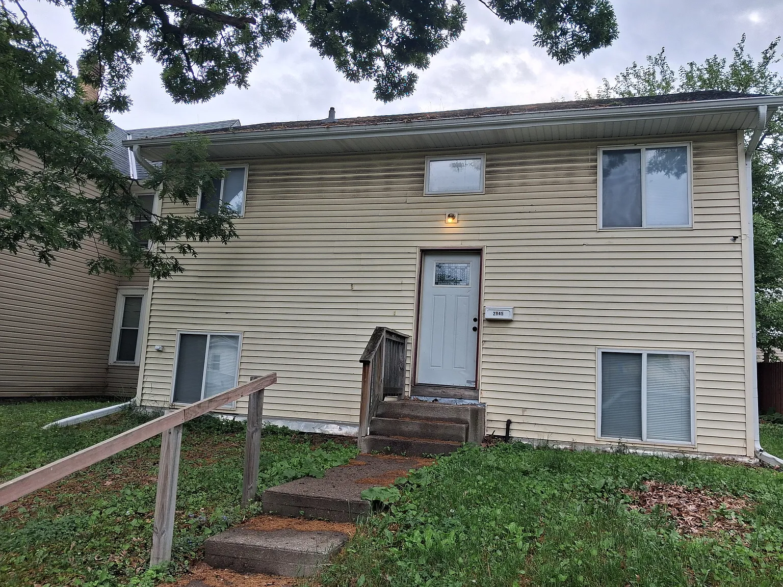 5 bed, 1370 sqft, $2,450 — Photo 1