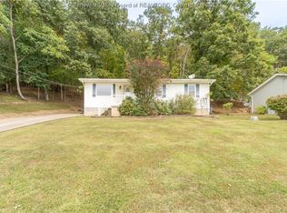 3024 Wilson Rd, Barboursville, WV 25504