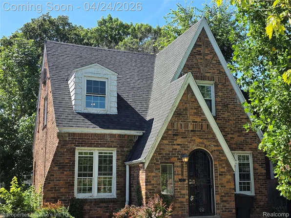 16924 Chandler Park Dr, Detroit, MI 48224