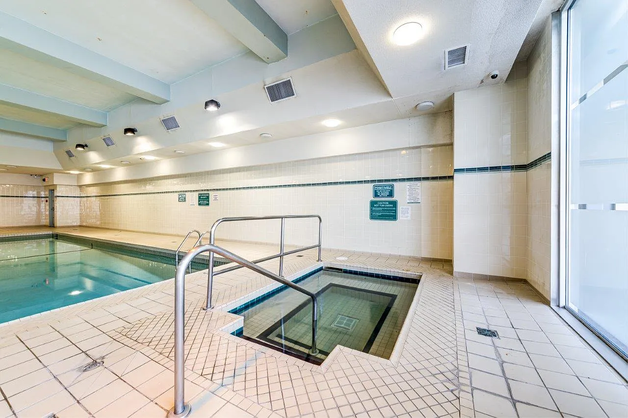 Studio, 466 sqft, $1,915 — Photo 4
