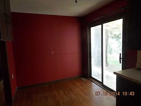 5th image of 727 Audrey Dr