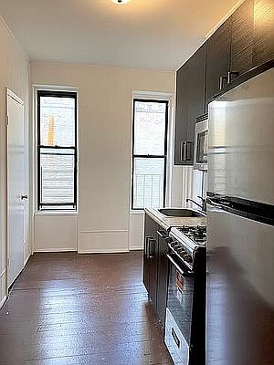 1st image of 419 E 70th St APT 3E
