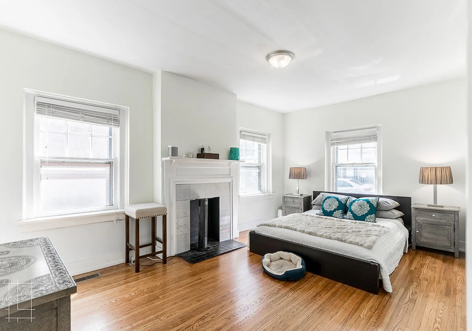19 W. 1st Ave — Photo 1