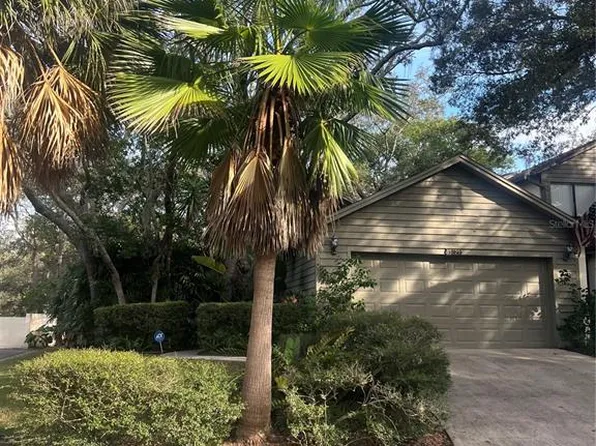 13729 Lazy Oak Dr #15, Tampa, FL 33613