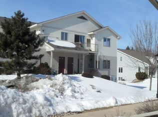 628 Military Ridge Dr, Verona, WI 53593