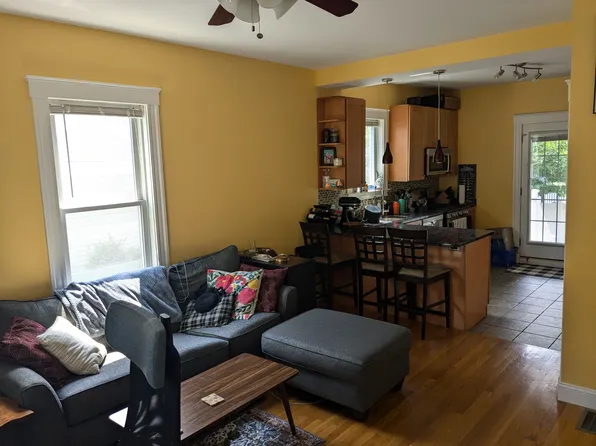 8 Cedar St #1, Somerville, MA 02143