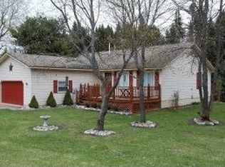 8349 Fairway Hollow Dr, Mancelona, MI 49659