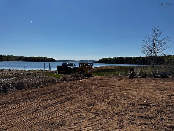 3rd image of 0 Island Beach Rd