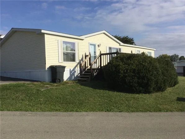 134 Bench Ave, Washington, PA 15301