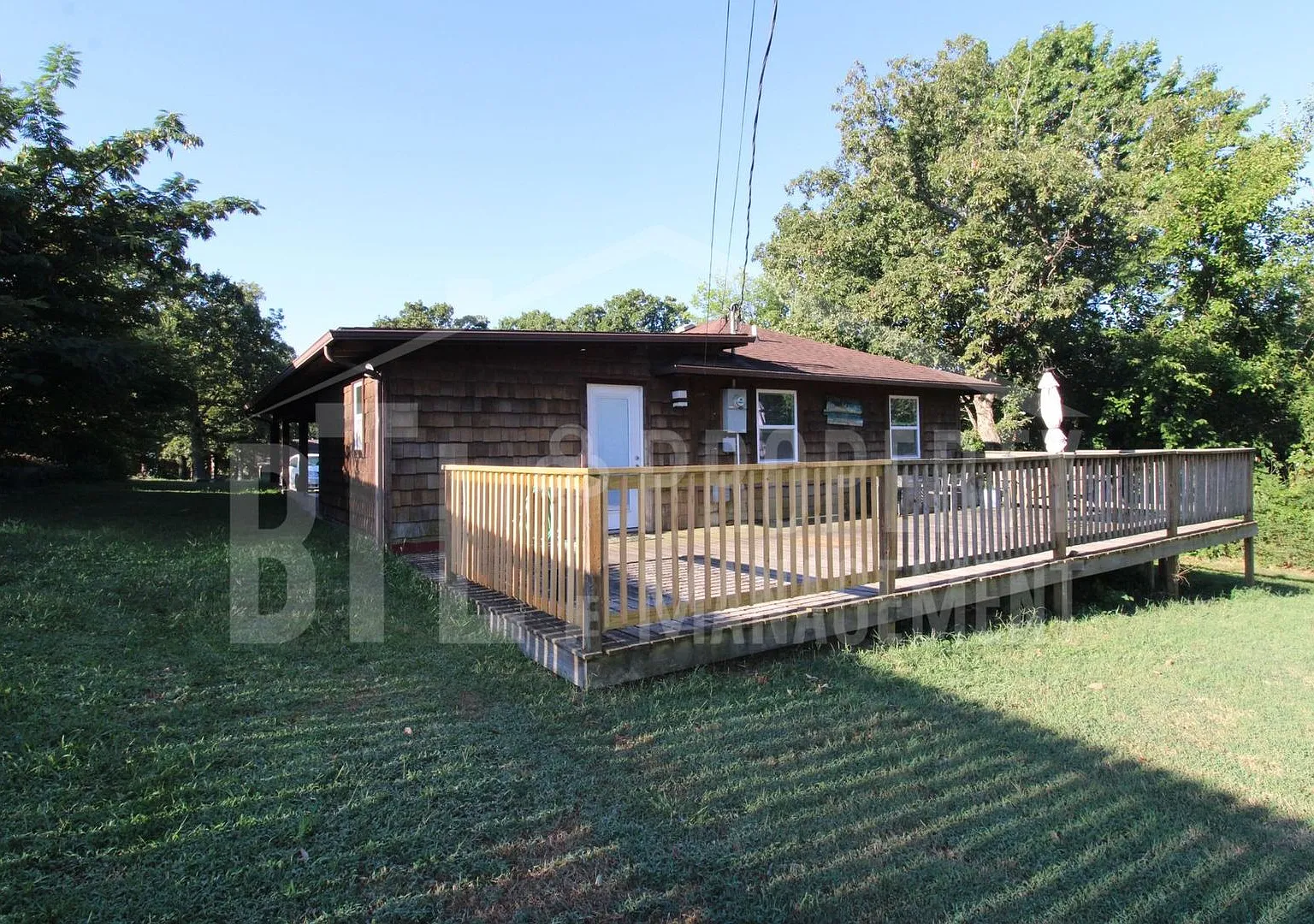 2 Bedroom Home in Reeds Spring — Photo 4