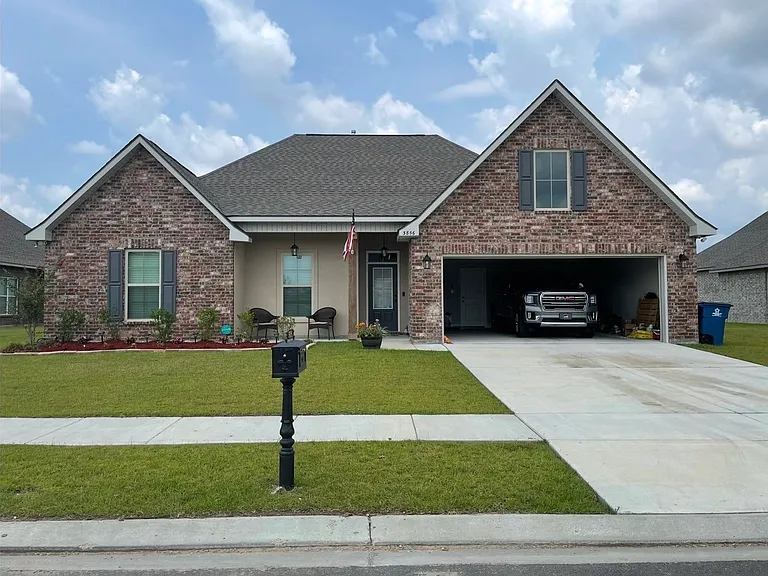 3856 Sandbar Dr — Photo 1