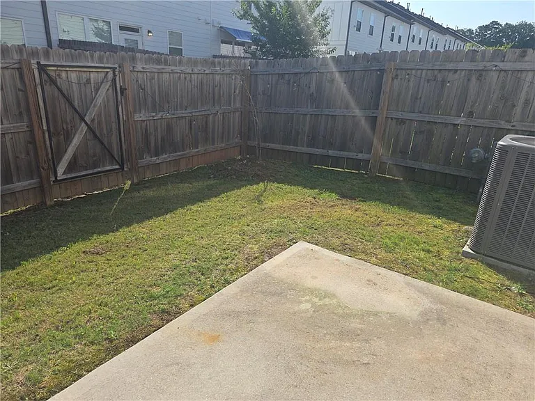24 Garrison Dr — Photo 27