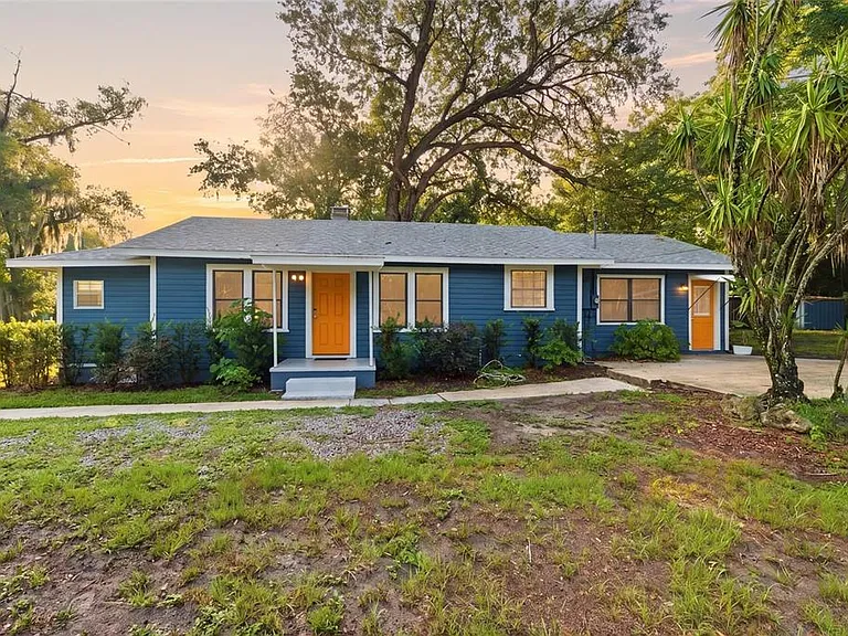 2206 Page Ave — Photo 2