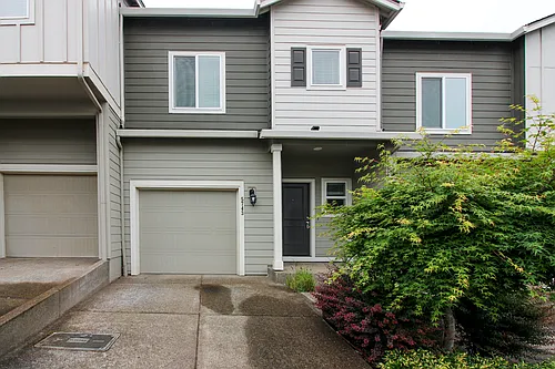 5743 Karen Lynn Loop S Photo 1 5743 Karen Lynn Loop S Photo 1