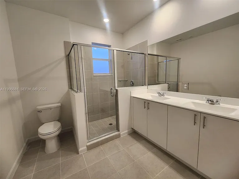 2429 SE 28th Dr #2429 — Photo 16