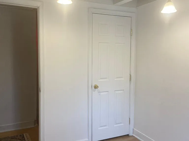 450 Belgrade St — Photo 19