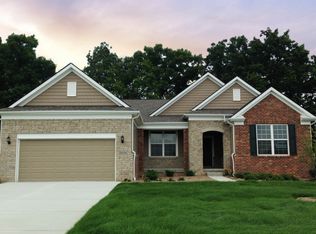 9204 Pine Valley Dr, Grand Blanc, MI 48439