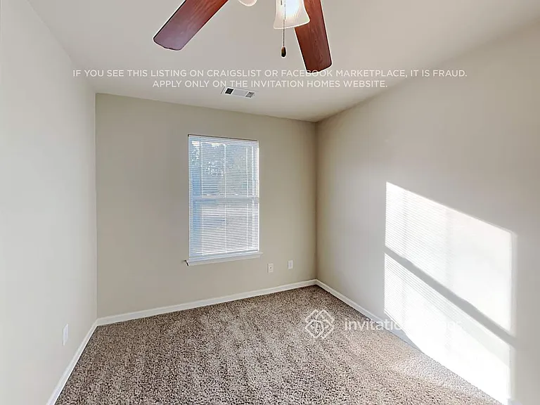 117 Rockefeller Ln — Photo 10