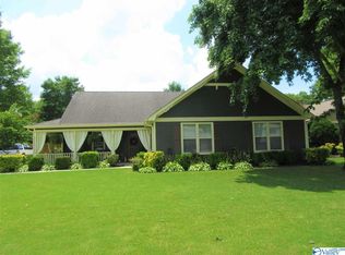 2301 Duncansby Dr SW, Decatur, AL 35603