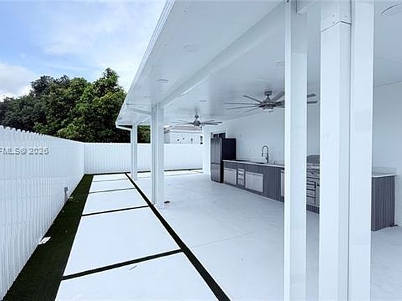 4th image of 20726 SW 105th Ave #20726