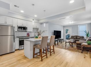 7 Waumbeck St FLOOR 3, Dorchester, MA 02121