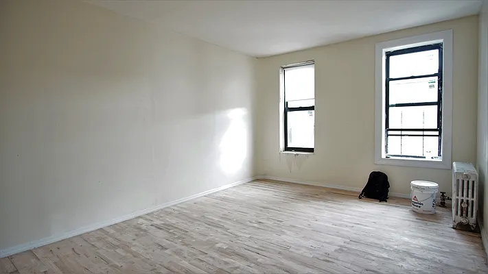 Rented by Lofts and Flats LLC | media 19