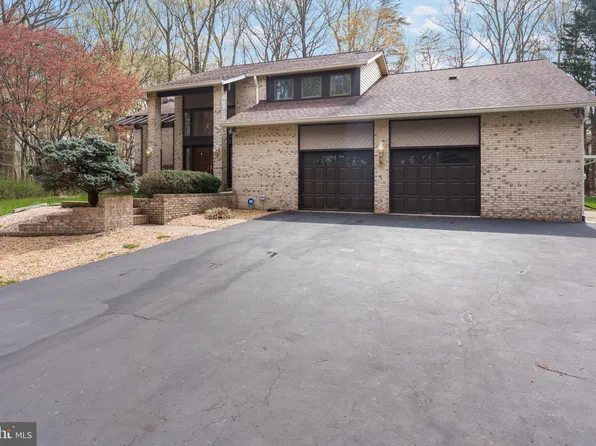 5909 Lowery Ln, Upper Marlboro, MD 20772