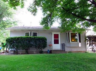 763 Gateway St NE, Cedar Rapids, IA 52402