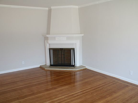 5th image of 1419 Thomas Ave