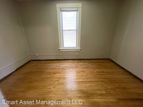 4th image of 3754 E Edgerton Ave