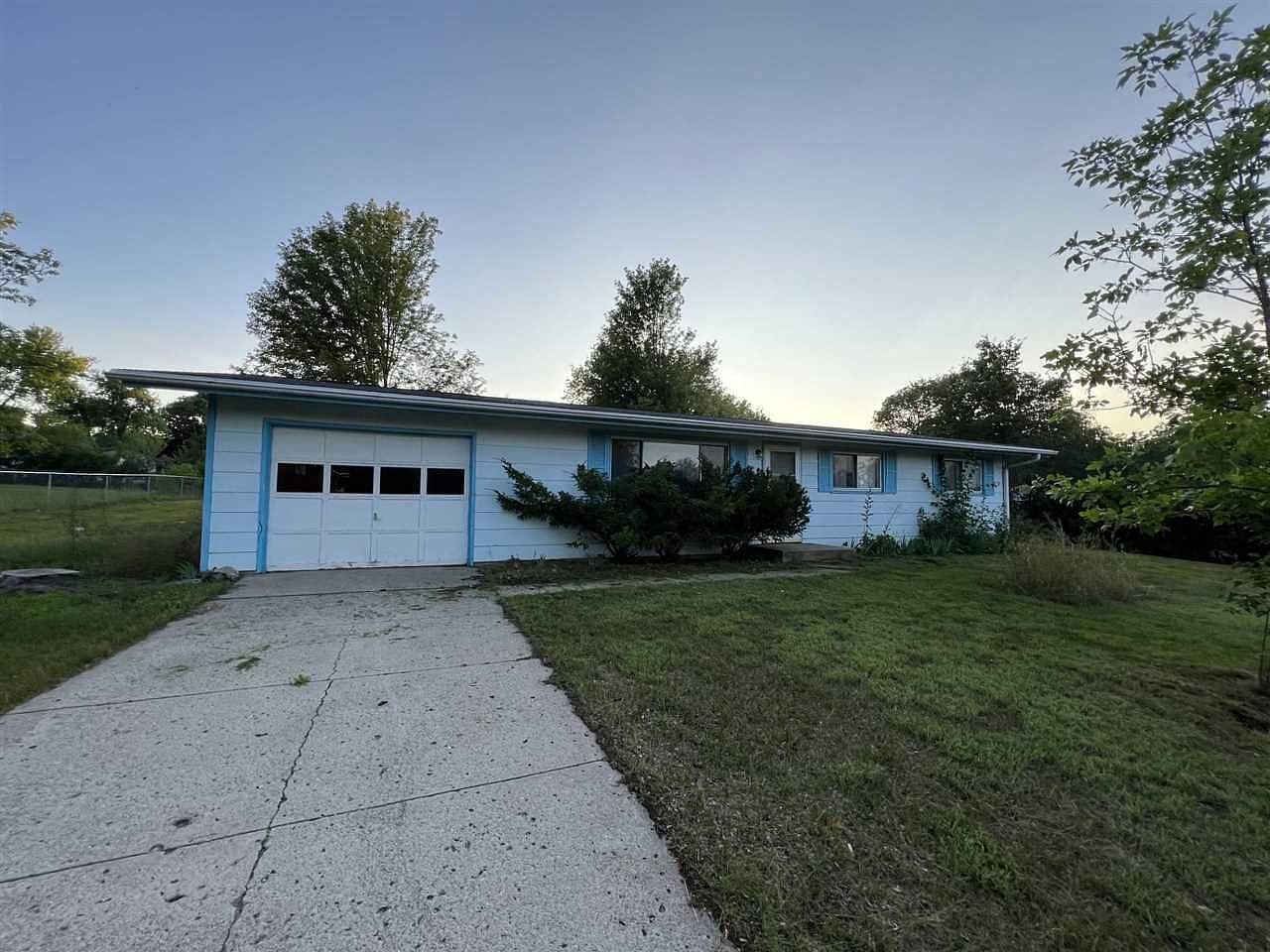 120 Spruce Ave, Niobrara, NE 68760 Zillow