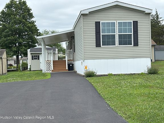 2nd image of 50 Kipp Lane #35