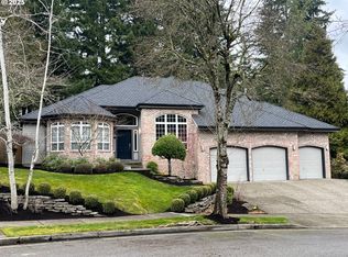 15895 SW Cormorant Dr, Beaverton, OR 97007